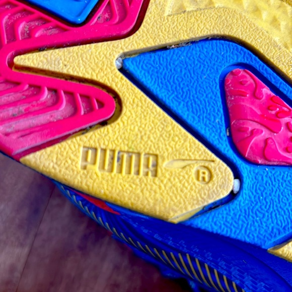 Puma Superman shoes. Size 6 - Picture 8 of 8